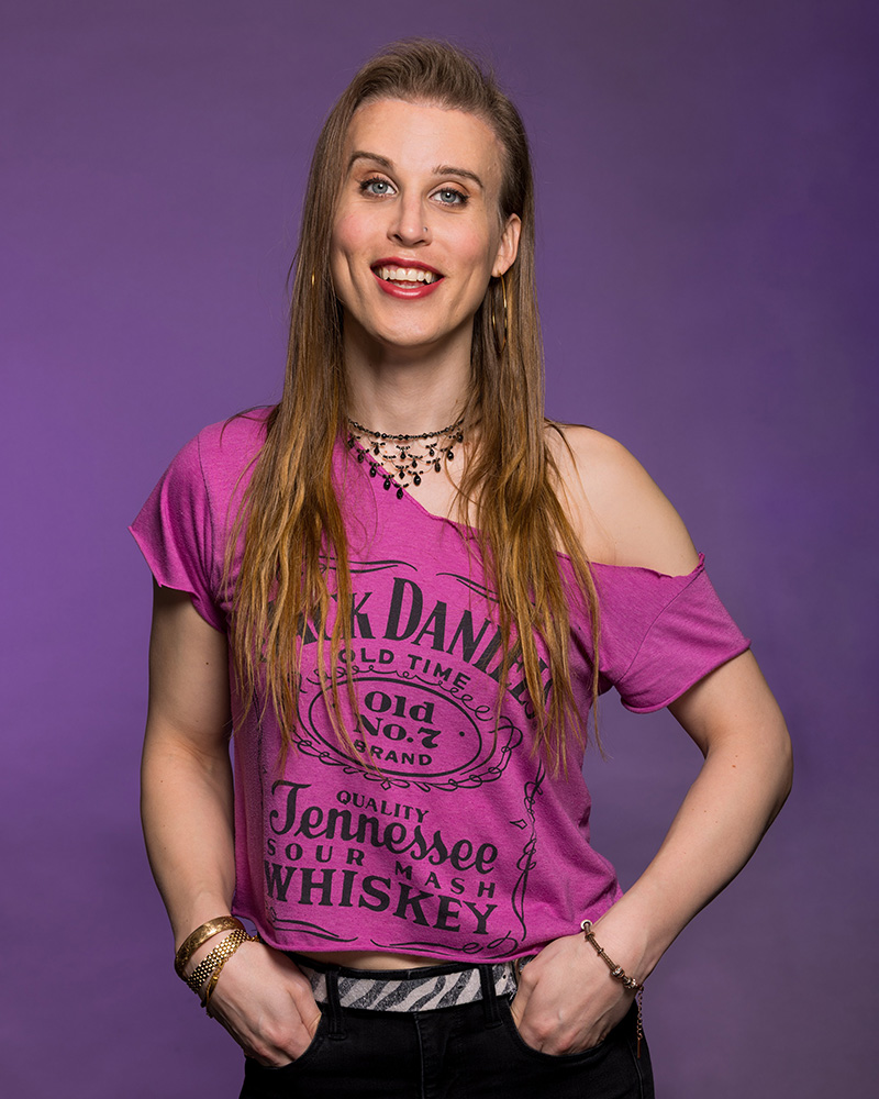 Ava Val